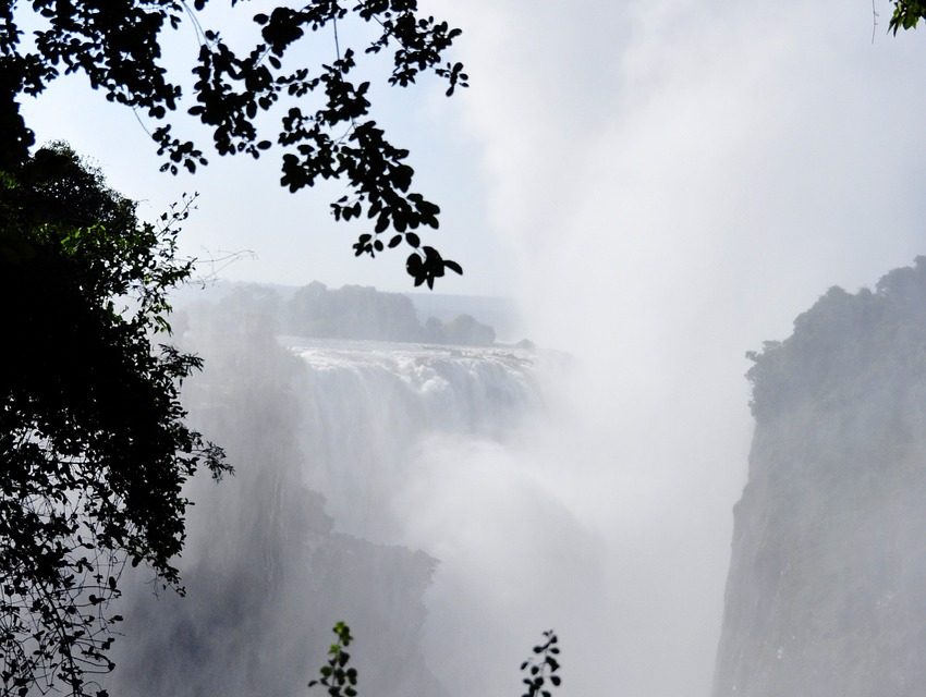 3 days 2 nights Tour of Victoria Falls with hotel package review